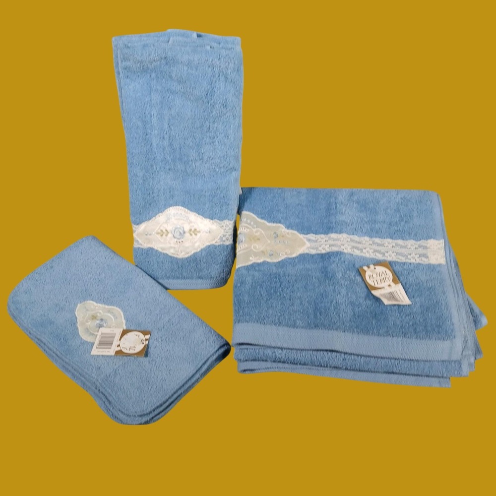 Vintage Royal Terry Pavillion Towel Set Blue Floral Cottagcore Lace Bathroom
